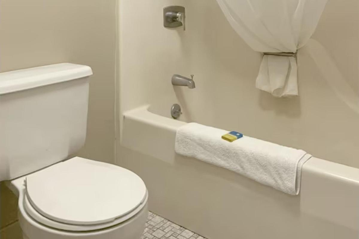 Paris Inn And Suites 외부 사진