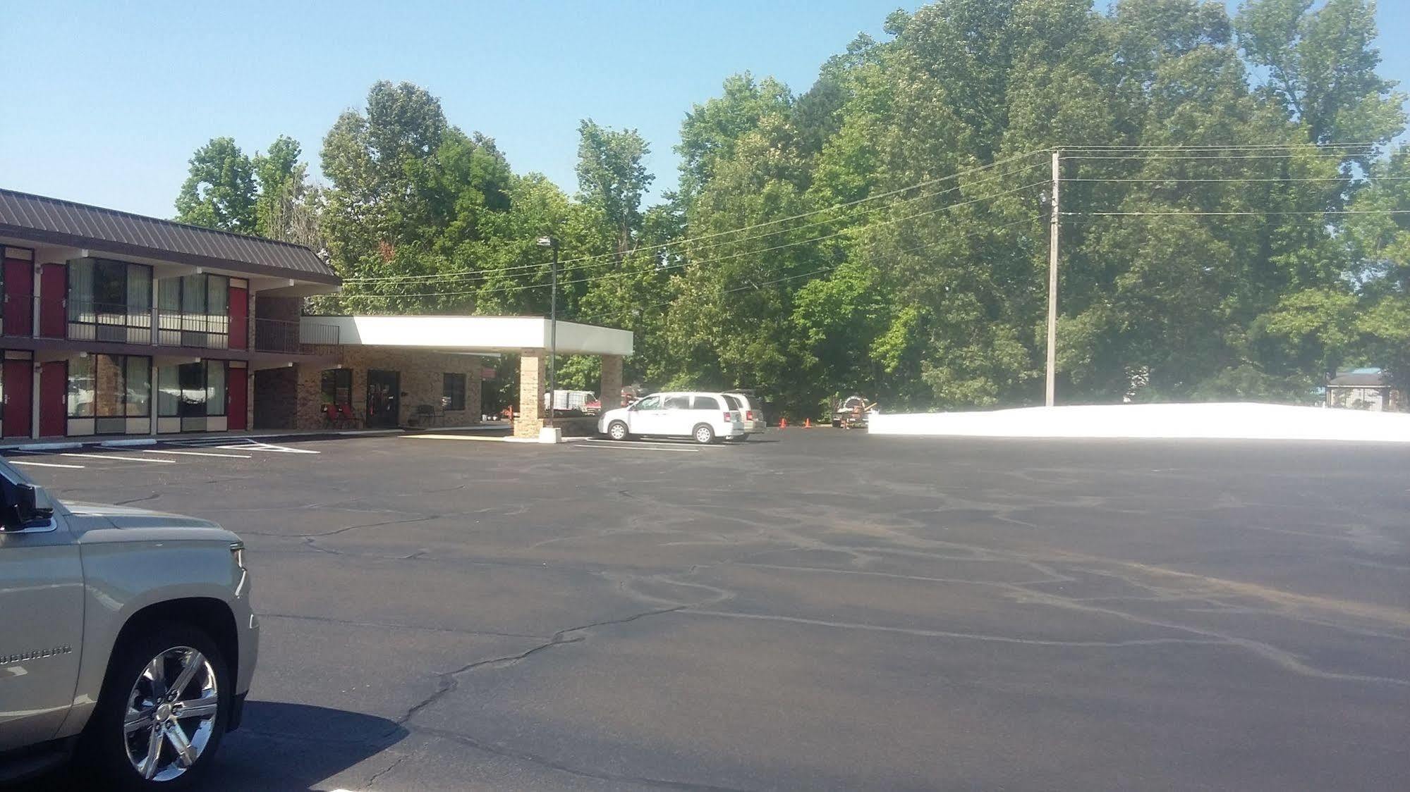 Paris Inn And Suites 외부 사진