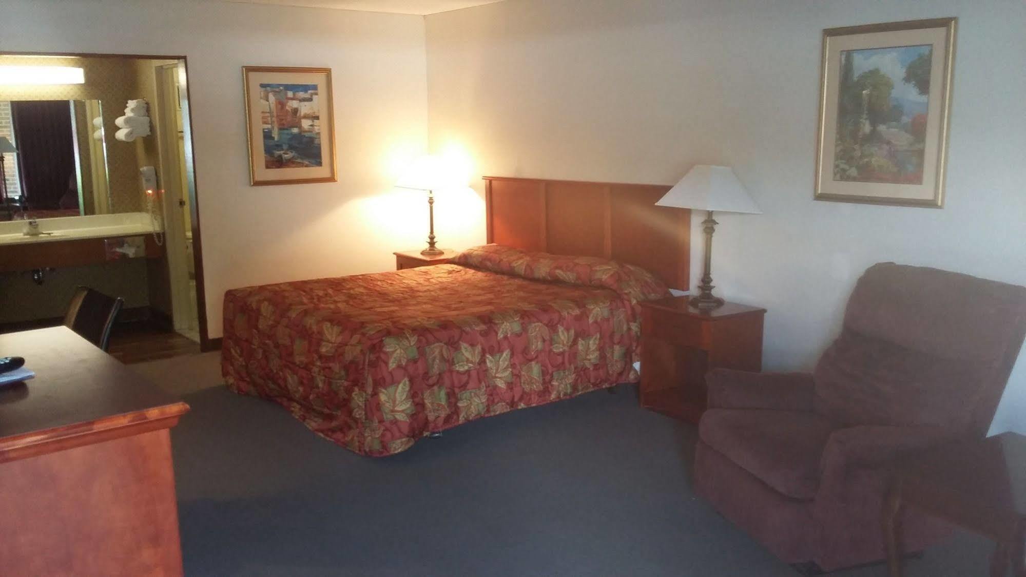 Paris Inn And Suites 외부 사진