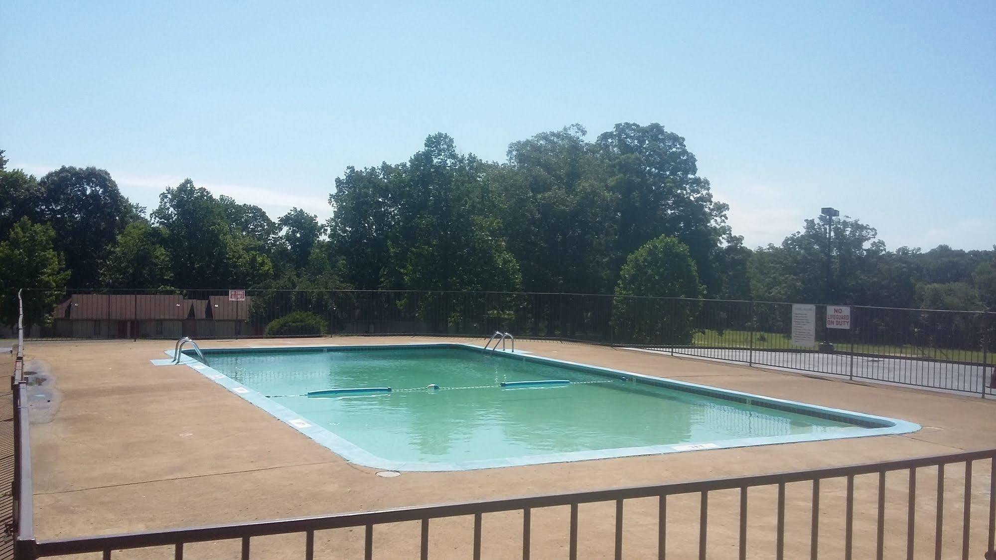 Paris Inn And Suites 외부 사진